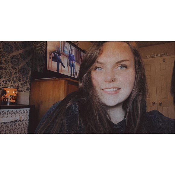 meghan_hollis